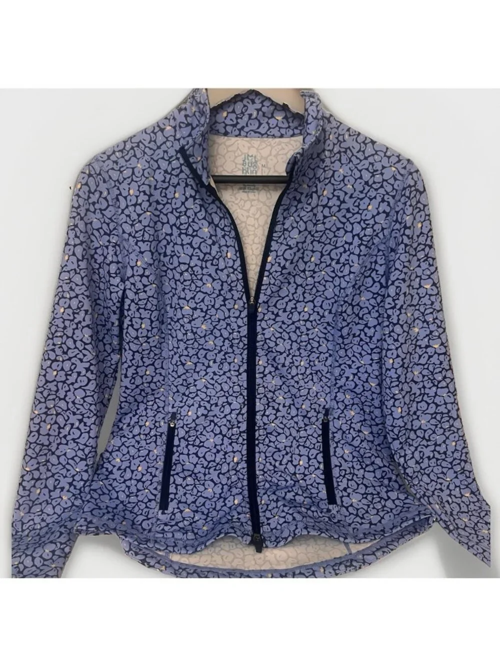 J McLAUGHLIN M Active BILLIE JACKET ZIPPER FRONT BLUE 70% POLY 30% SPANDEX.  Ab